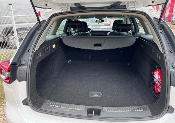 Opel Insignia cena 51000 przebieg: 169778, rok produkcji 2018 z Kobyłka małe 191
